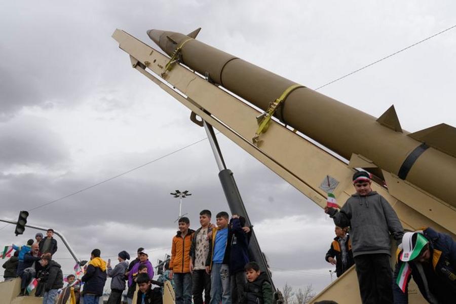 Iran's steun voor Houthi-operaties roept vragen op over AI-ondersteunde raketontwikkeling