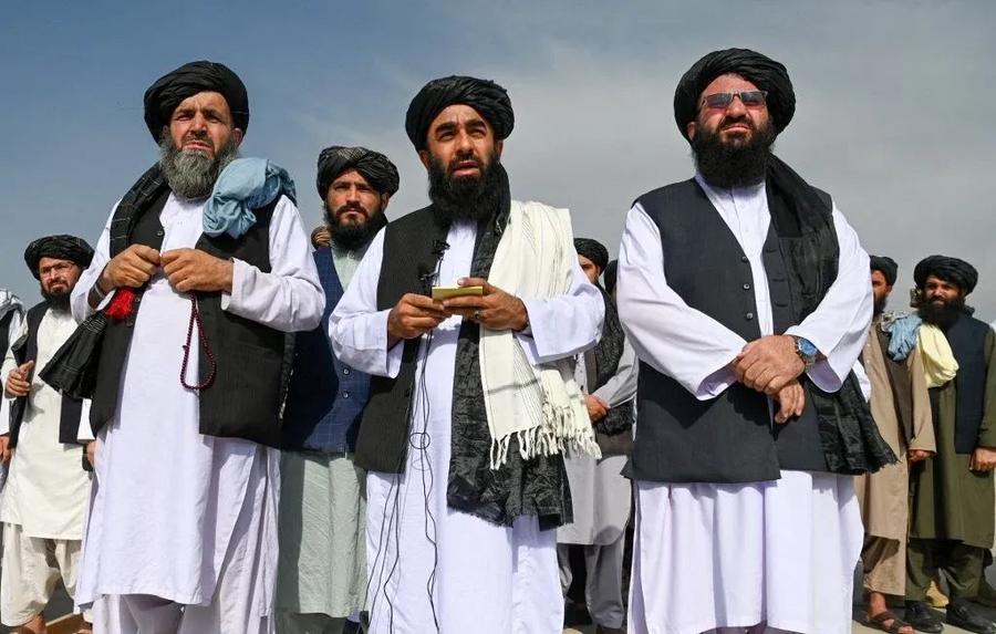 Expulsions d’Afghans : la France ouvre des discussions techniques avec les talibans