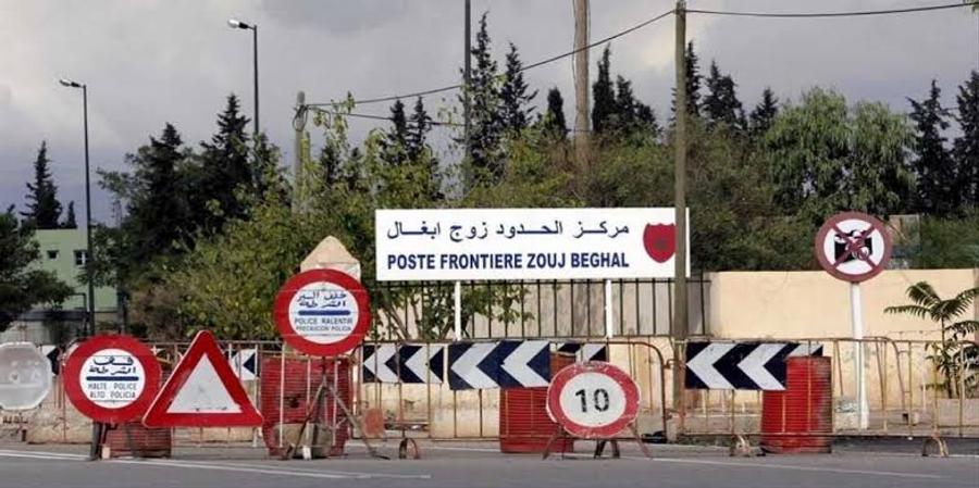 الجزائر ترحل 33 مغربيا عبر معبر “زوج بغال”
