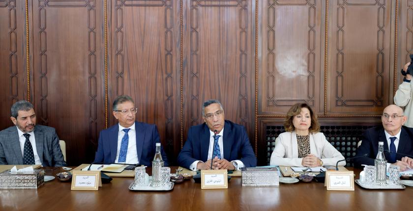 الاتحاد المغربي للشغل يضع مطالب الأجراء أمام الحكومة المقبلة.
