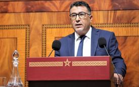 بنعبد الله يؤكد استمرار حموني على رأس فريق "الكتاب" مؤقتا
