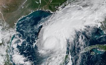 Florida and Georgia declare states of emergency as Hurricane Isaias strengthens