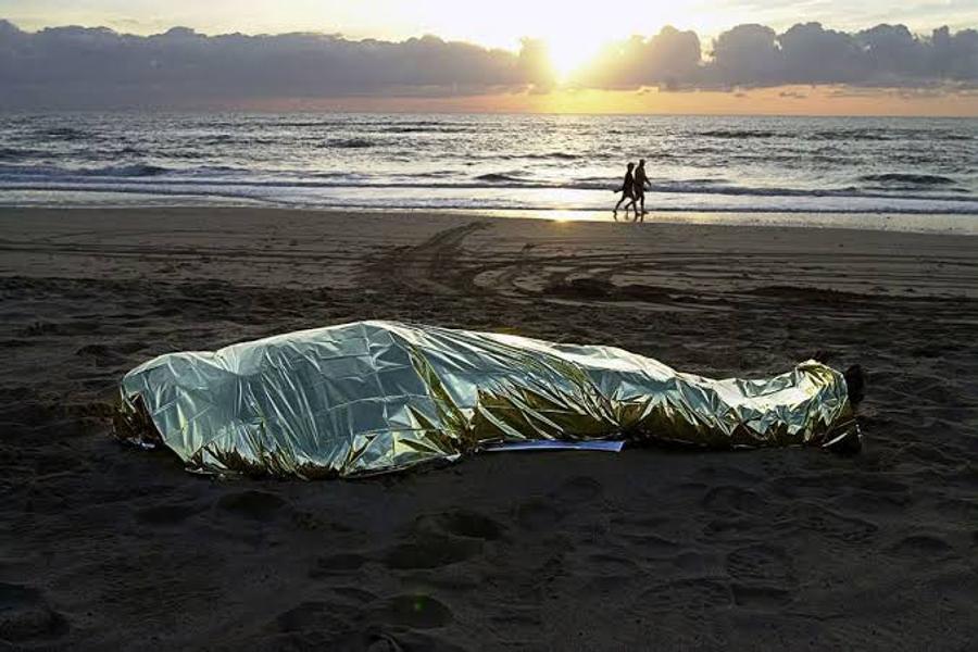 جثة أربعيني بشاطئ سيدي رحال تستنفر الدرك الملكي