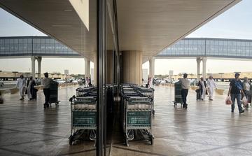 Arabie saoudite : prolongation de la suspension des opérations à l’aéroport de Riyad après des attaques