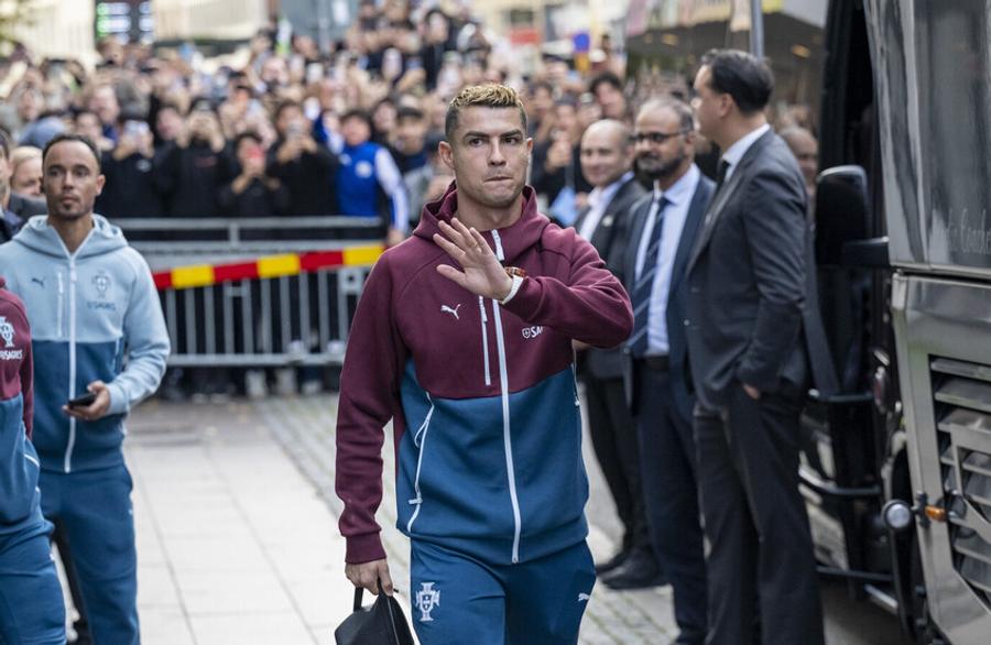 Ronaldo faces possible suspension after leaving Portugal camp