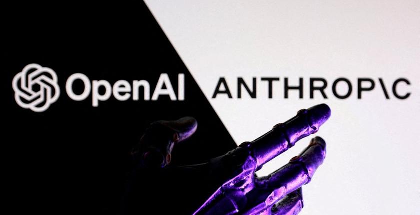 FTC opens investigation into OpenAI and Anthropic over AI safety risks