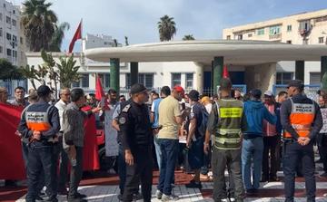 À Casablanca, les chauffeurs de petits taxis réclament des réponses face à la hausse des carburants