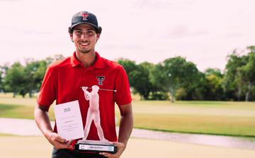 Golf : Adam Bresnu signe une victoire historique au Texas et décroche une exemption sur le PGA TOUR