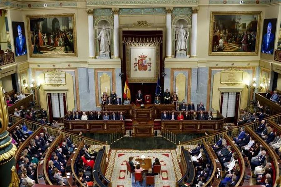 مجلس الشيوخ الإسباني يرفض منح الجنسية للصحراويين
