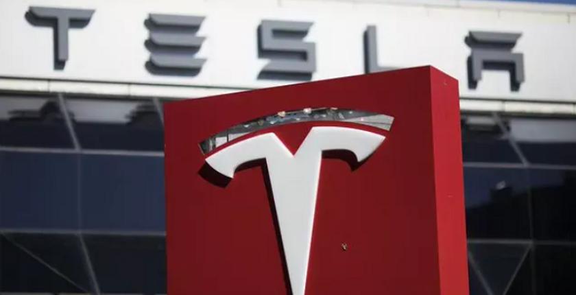 Tesla garante $30 bilhões em novas linhas de crédito à medida que investimentos em IA e robótica aceleram