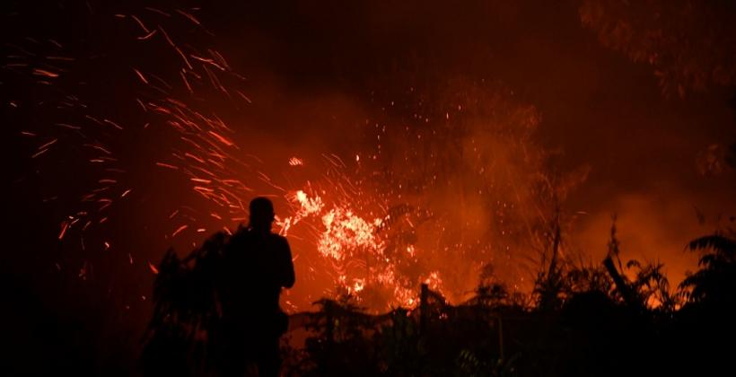 Toxic Haze From Indonesia Forces School Closures Across Malaysia