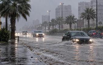 السيول تجتاح 6 دول عربية