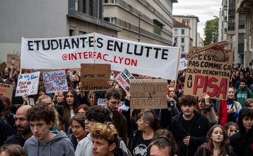 France : les lycéens maintiennent la pression avant les vacances de la Toussaint