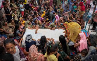 Bihar Boottragedie: Minstens 13 Kinderen Dood na Omkanteling op de Ganges