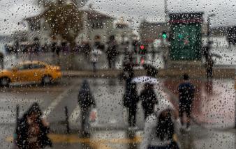 Istanbul Flood Emergency: Flights Diverted, Schools Closed and Two People Killed