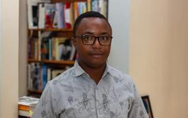 Prix Caine 2026 : l’écrivain Simbarashe Kundizeza accusé d’avoir utilisé l’intelligence artificielle
