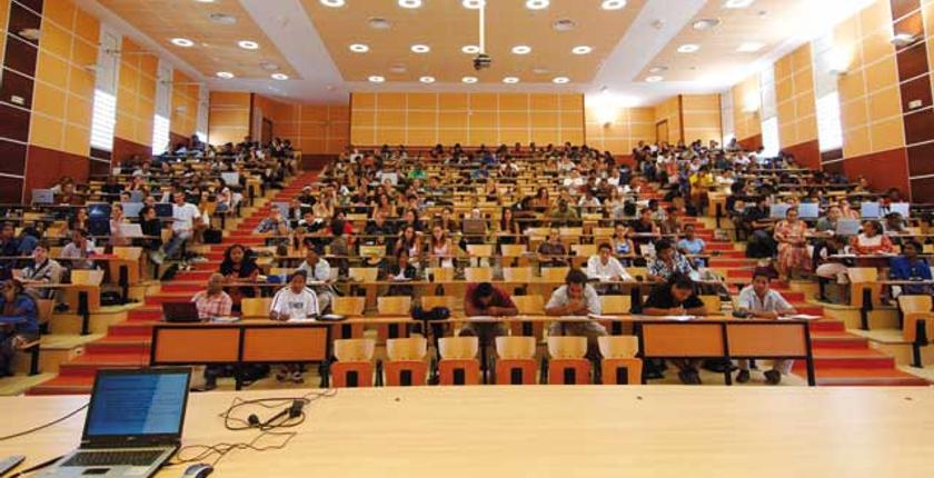 Enseignement supérieur au Maroc : les formations payantes ravivent le débat sur l’égalité des chances