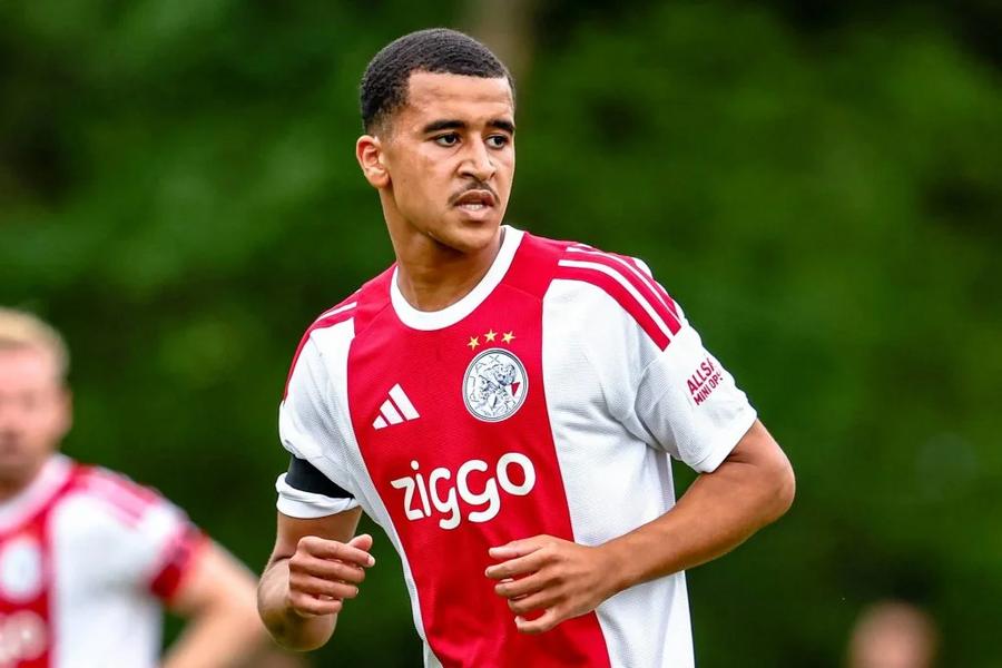Abdellah Ouazane : L’Équipe salue le talent précoce du jeune Marocain