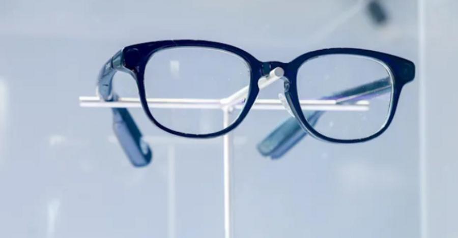 Alibaba unveils new AI-powered smart glasses to challenge Meta