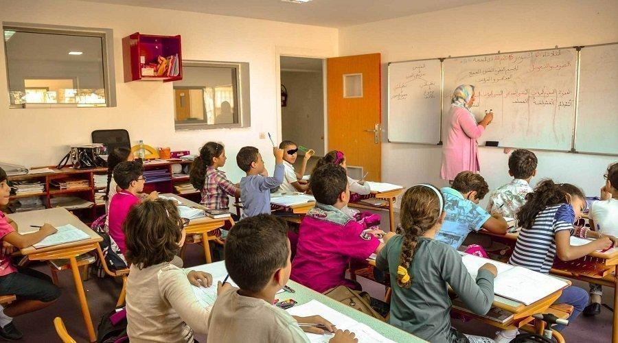 منظمة تعليمية تطالب المنصوري بإنقاذ المدرسة العمومية