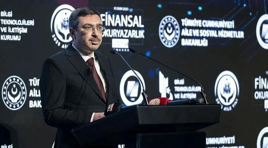 Turkey’s $17 Billion Fund Crisis Puts Financial Regulator Under Scrutiny