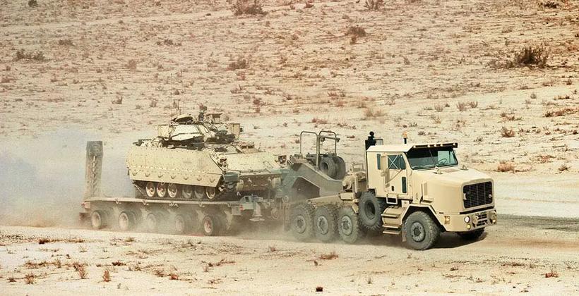 Fas, FAR askeri hareketliliğini 50 yeni HET A1 ağır taşıyıcı ile güçlendiriyor