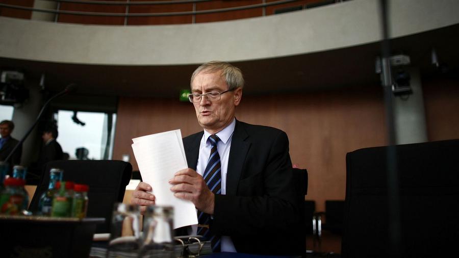 Allemagne : l’ancien chef du BND August Hanning arrêté pour espionnage