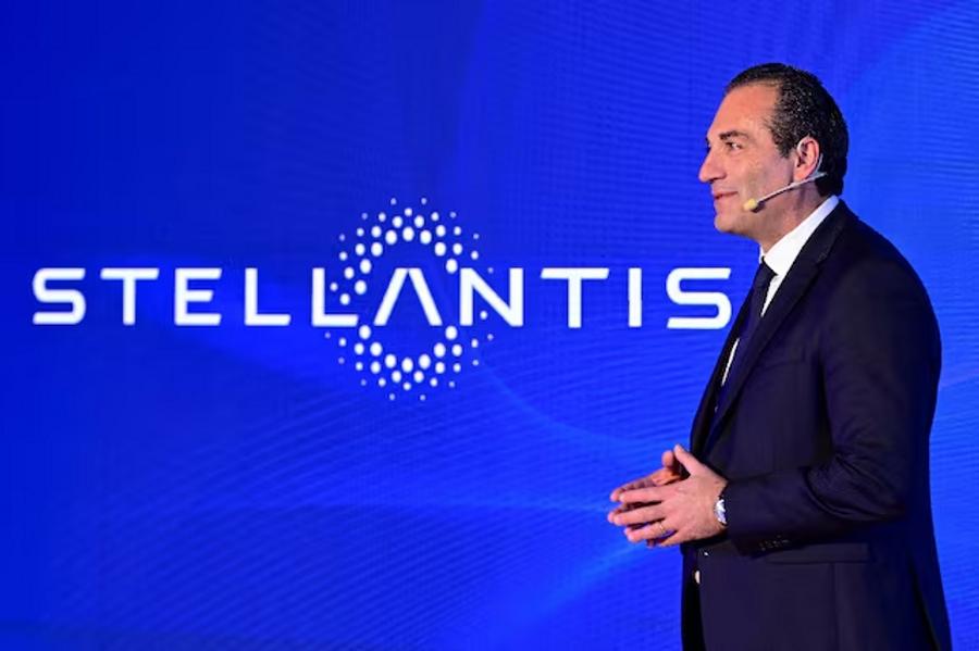 Stellantis planea producir un pequeño automóvil eléctrico asequible en Italia a partir de 2028