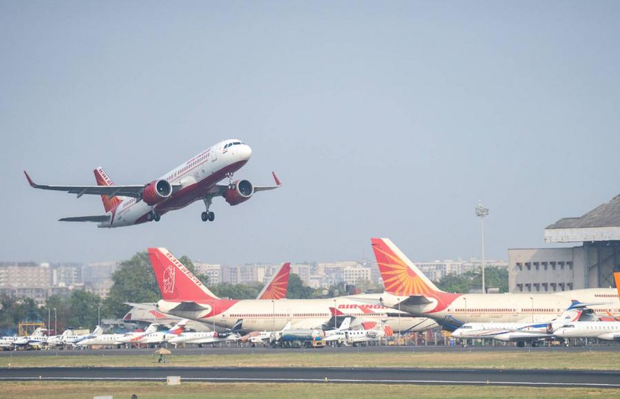 Asia-Pacific airlines face collapse risk as fuel costs double