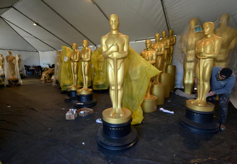 Lost Oscar statue found on Lufthansa flight after security mix-up