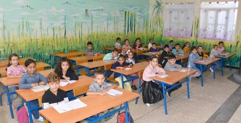 غضب نقابي بسبب تكليف أساتذة الثانوي بحراسة امتحانات الابتدائي والإعدادي