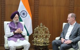 मंत्री हरदीप पुरी ने केर्नी ग्लोबल के एमडी के साथ हाइड्रोकार्बन अन्वेषण को तेज करने और ऊर्जा परिवर्तन के मार्गों पर चर्चा की।