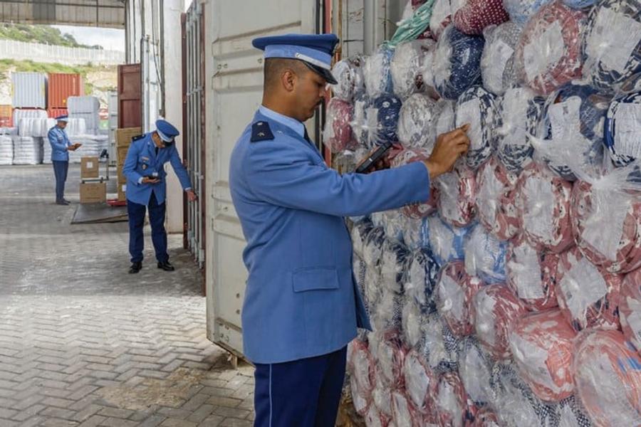 مداخيل الجمارك تسجل رقماً قياسياً بـ162,7 مليار درهم خلال 2025