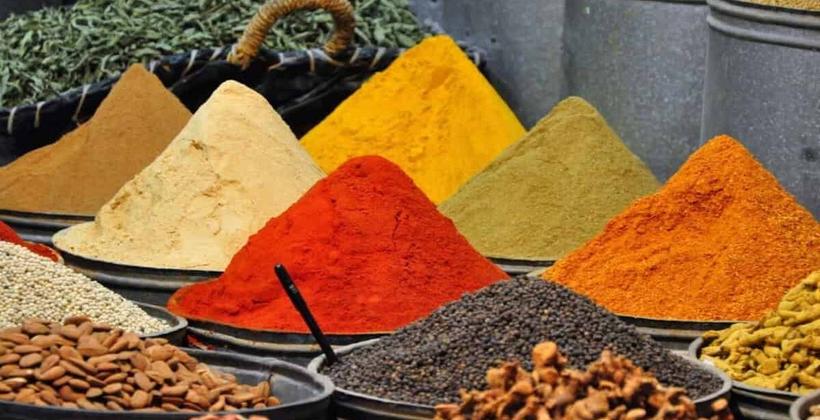 قفزة كبيرة في أسعار التوابل مع اقتراب العيد