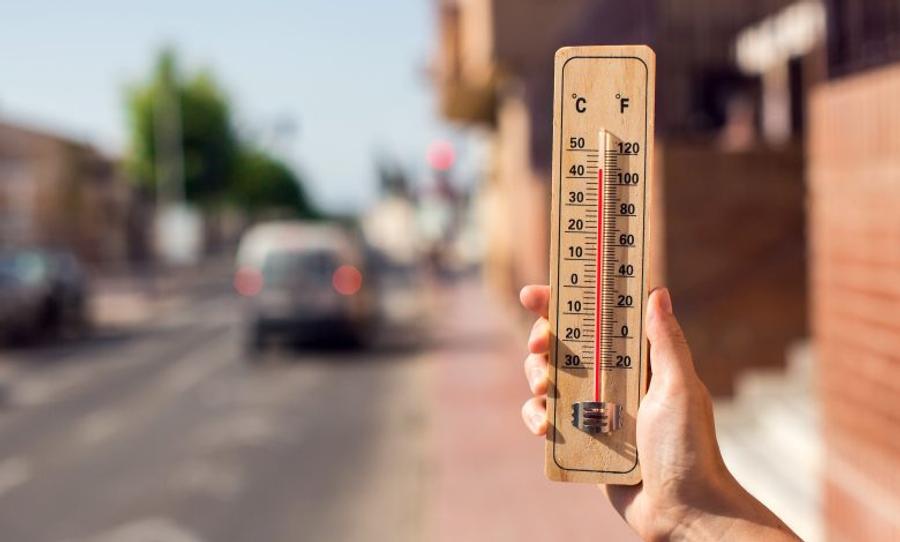الأرصاد تحذر المغاربة من ضربات الشمس