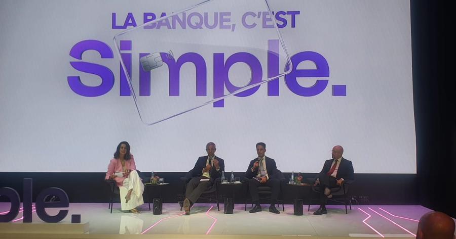     Attijariwafa bank mise sur “Simple” pour transformer l’expérience bancaire