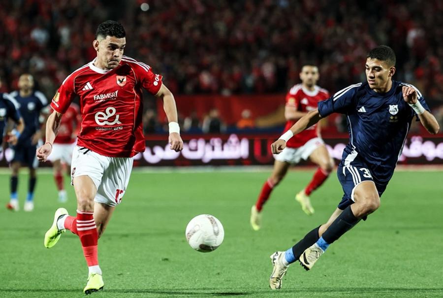 الأهلي يتمسك ببنشرقي ويرفض رحيله إلى الدوري السعودي