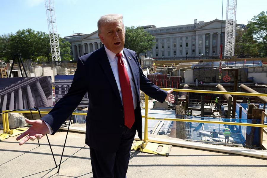 Trump promotes White House ballroom project while downplaying economic concerns