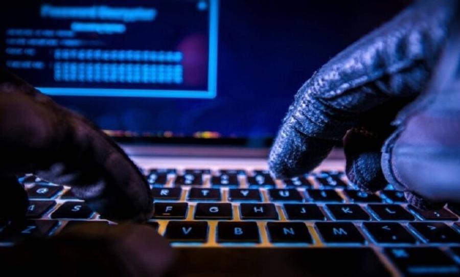 تفكيك شبكة دولية استهدفت معطيات بنكية لمغاربة