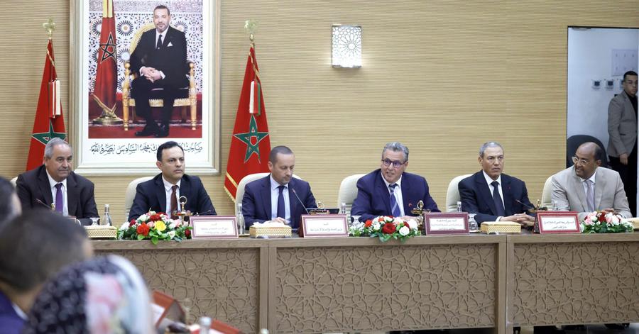 أخنوش يترأس أشغال أول مجلس إدارة للمجموعة الصحية الترابية بجهة العيون-الساقية الحمراء