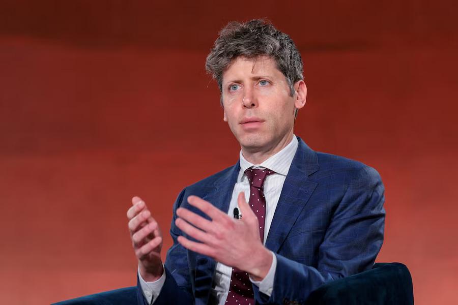 Sam Altman says AI is unlikely to cause a global jobs apocalypse