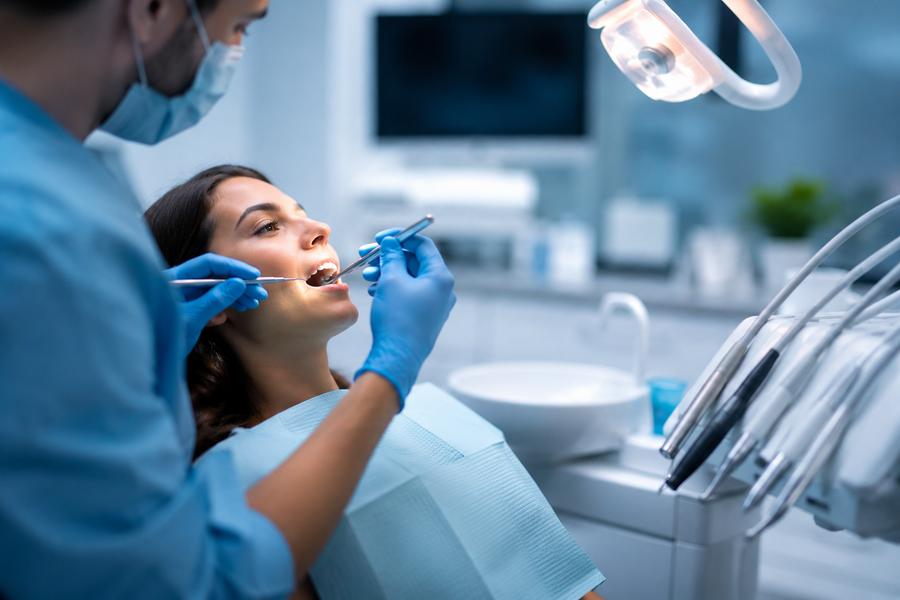 Maroc : les professionnels dénoncent l’essor des soins dentaires illégaux