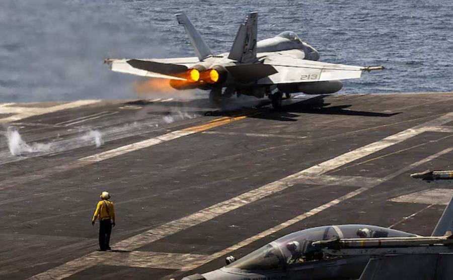 U.S. strikes Iranian missile sites near Hormuz amid fragile peace talks