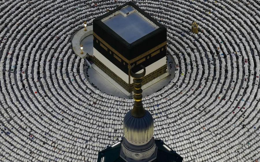 Hajj 2026 : l’Arabie saoudite déploie drones et intelligence artificielle face aux fortes chaleurs