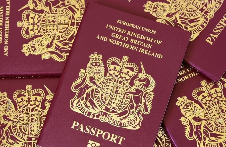 受美国制裁的中国公司参与制造英国护照芯片