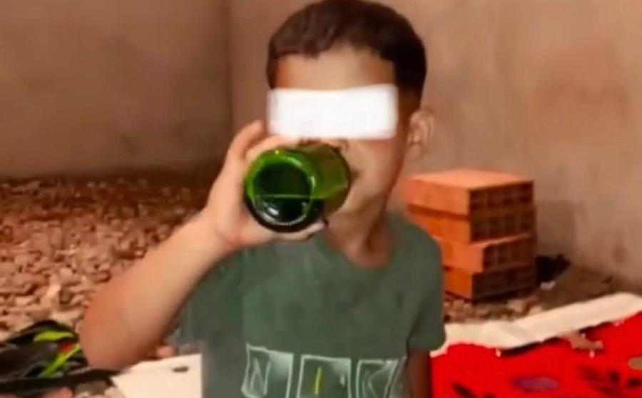 مجلس حقوق الإنسان يدخل على خط إجبار طفل على السكر