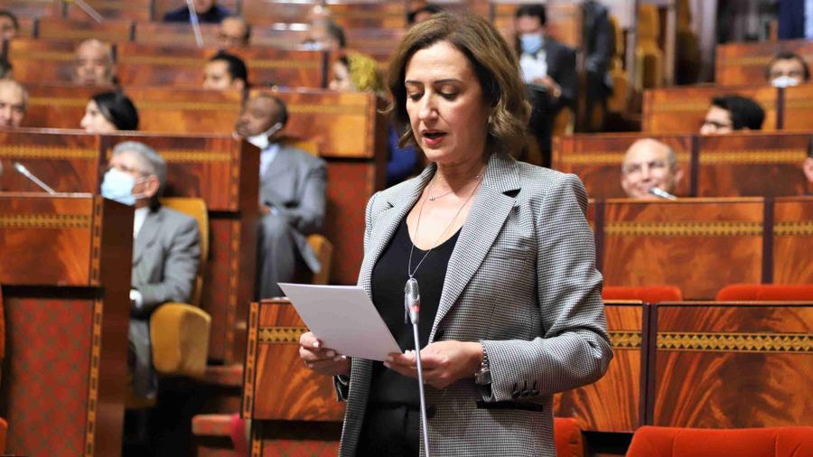 عمور...تحديث الإطار القانوني المنظم لمهنة وكلاء الأسفار