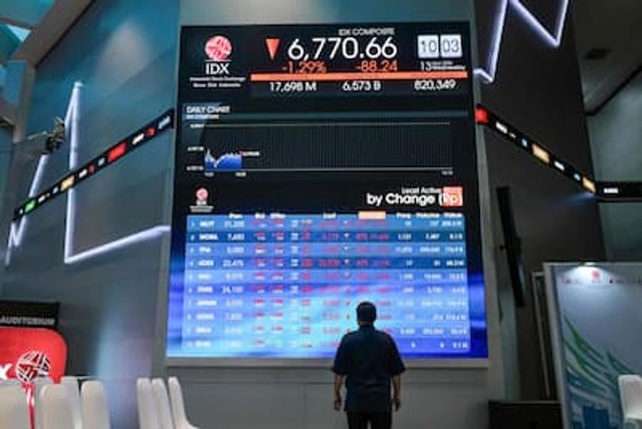 L’Asie s’envole grâce à la tech, l’Europe reste sous tension