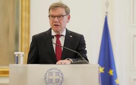 Deutschland fordert die Einführung des Prinzips der qualifizierten Mehrheit bei Abstimmungen in der Europäischen Union.