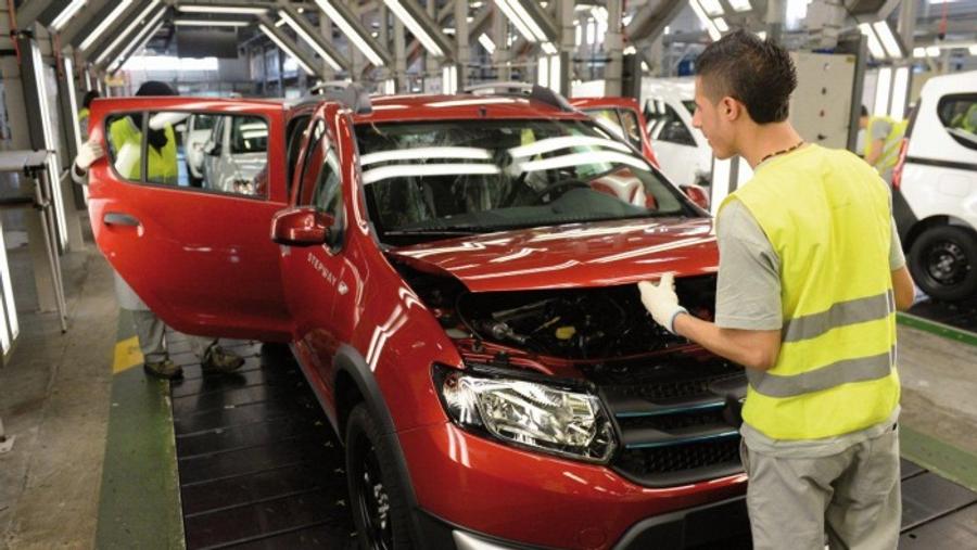 Automobile : les négociations sociales en Espagne fragilisent les projets de Renault, le Maroc en alternative stratégique